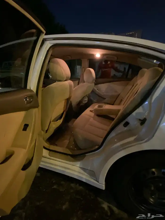 التيما نيسان 2010 1