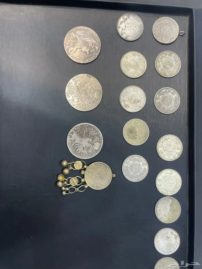 ريالات فضه قديمه وعملات 0