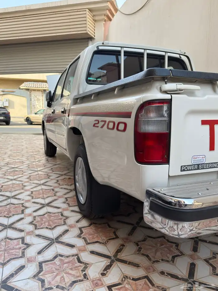 هايلكس 2001 مخزن 3