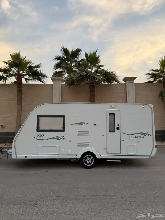 كرفان اوربي 5 متر ونص ( نظيف جدا ) 1