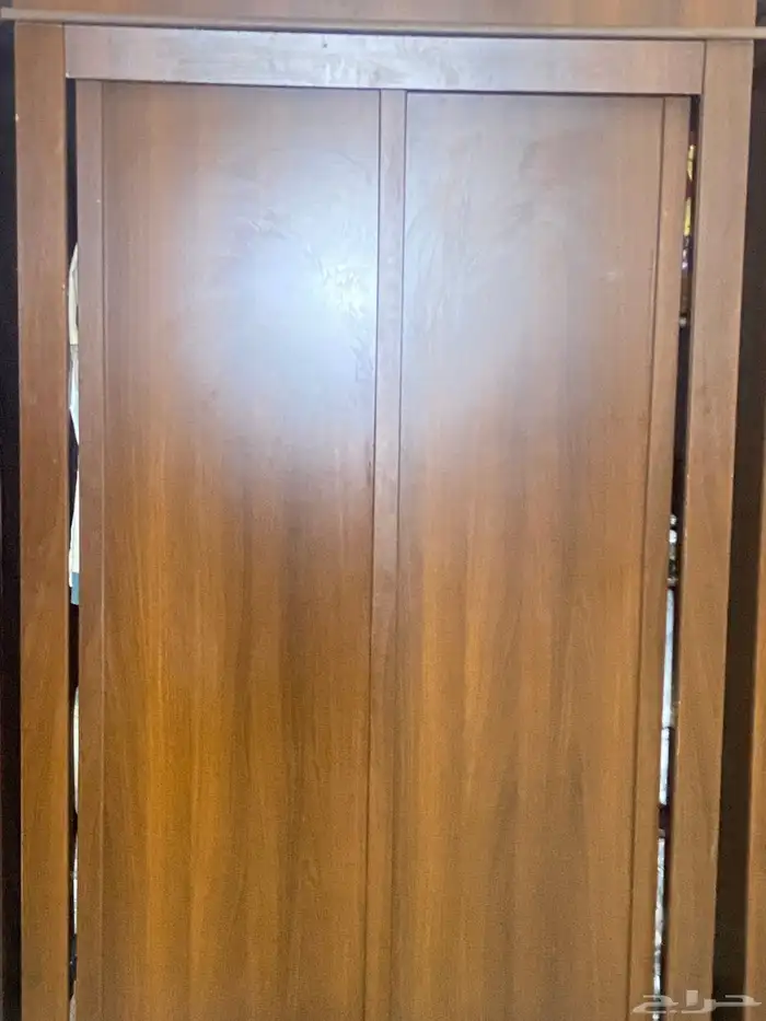 دولاب خشبي للبيع 0