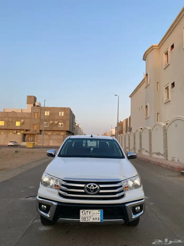 هايلوكس 2018 فل كامل وكاله ممشى 53الف مخزن بدون دبل 28