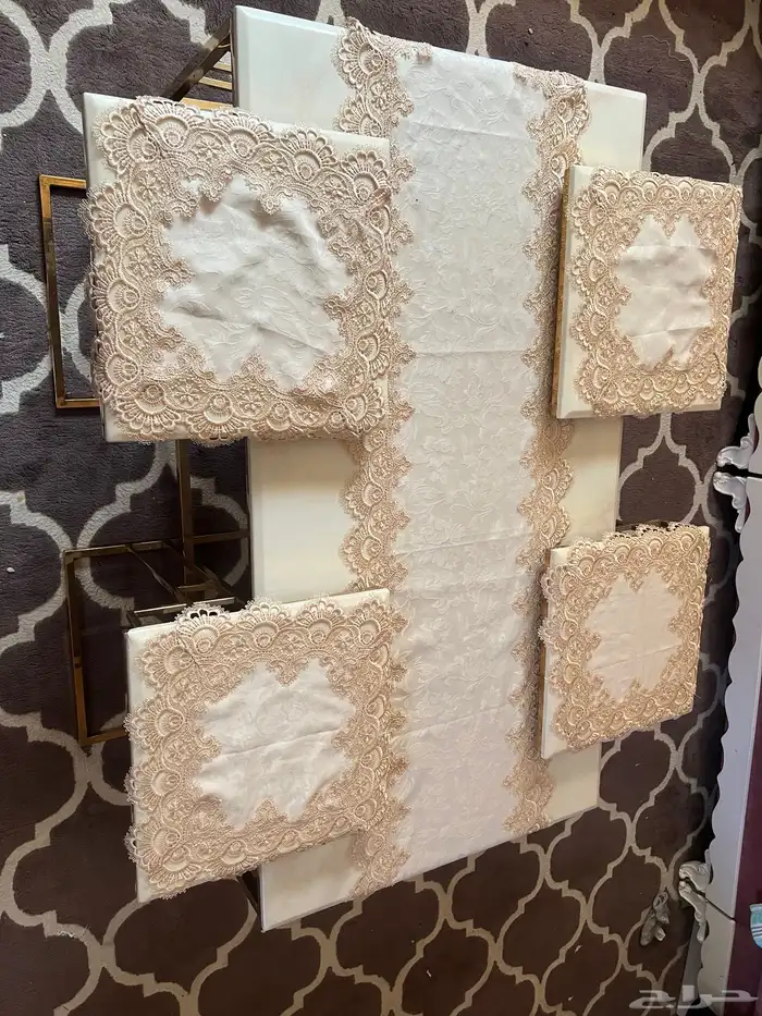 طاولات غرفة ضيوف 0