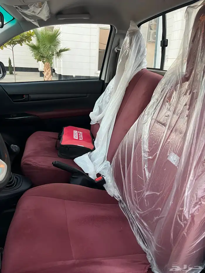 هايلوكس 2022 غماره بنزين (( مباع )) 18