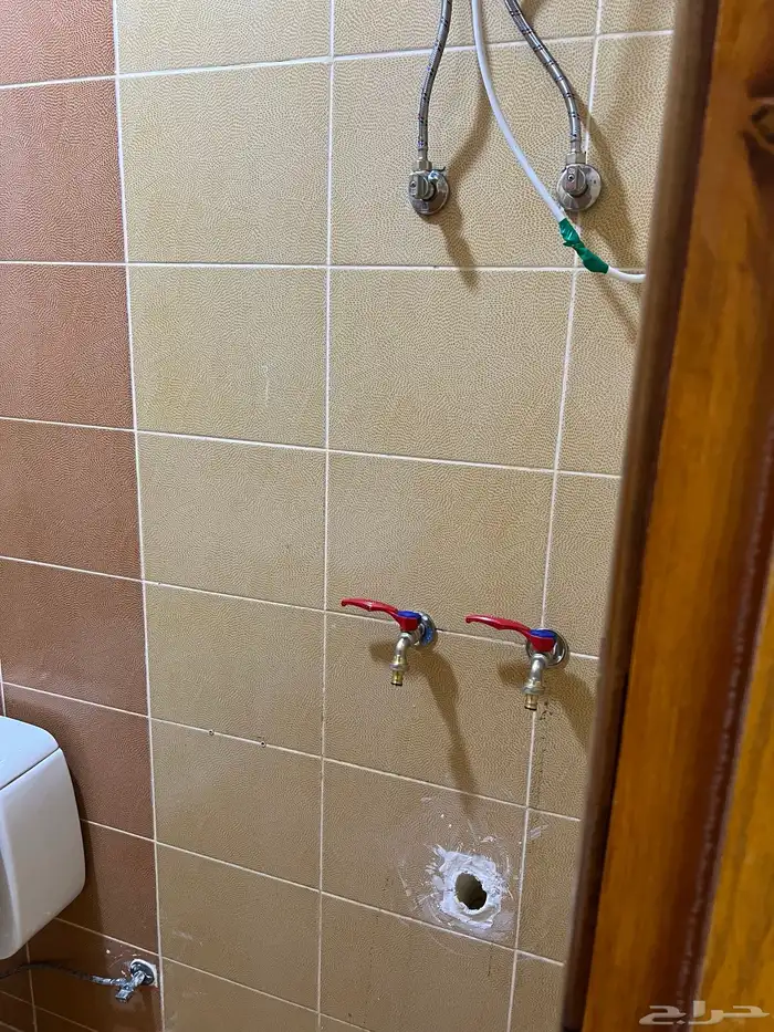 شقة 4 غرف 2 حمام وصاله ومطبخ خلف المستشفى العام بينبع 6