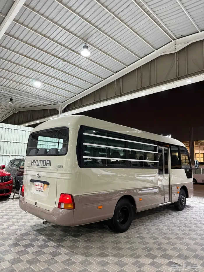 للبيع باص هونداي كونتي ديزل موديل 2015 ( شبه جديد ) 5