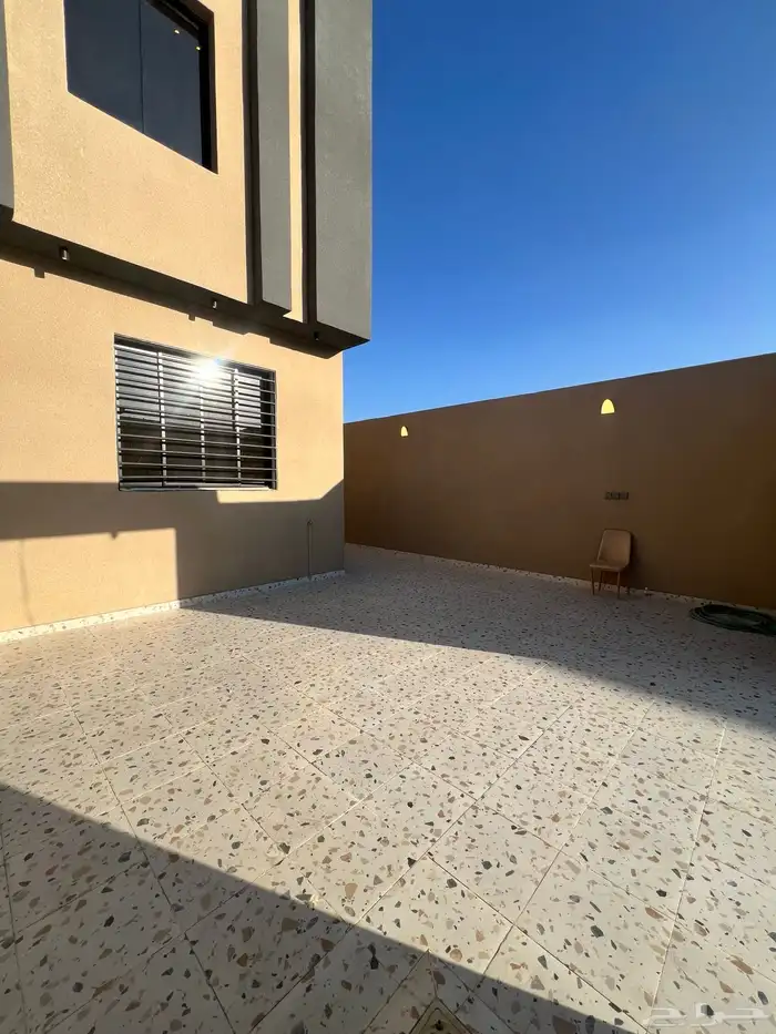 دور ارضي للبيع بمدخل سياره خميس مشيط حي النور بسعر 550 الف 3