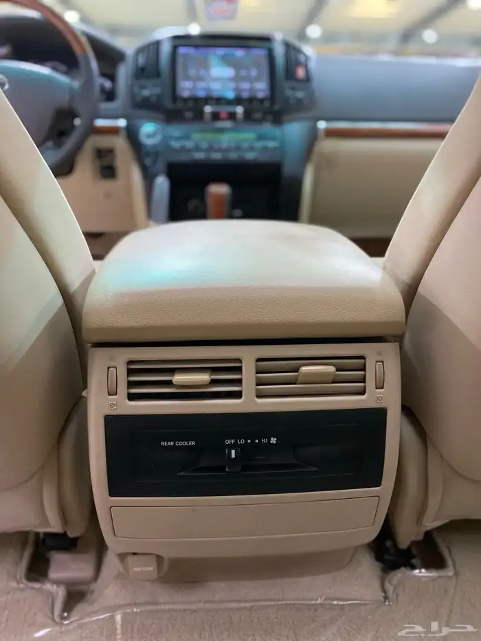 تويوتا لاندكروزر فل كامل 2014 14