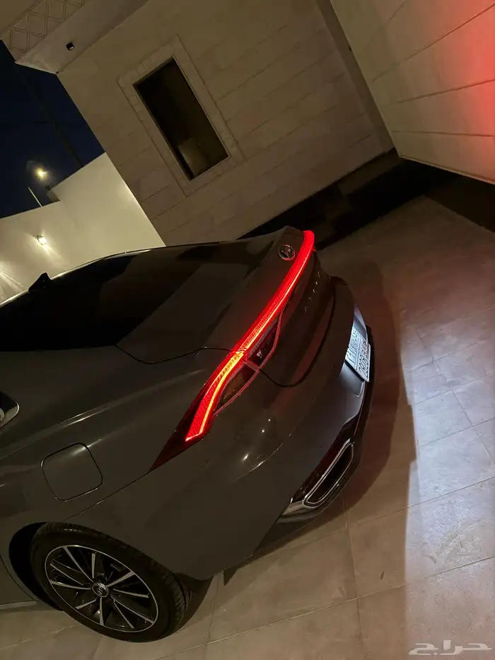 ازيرا 2021 سمارت 6 سلندر بنزين نظيفه جدا  ( الوكيل سعودي ) 21