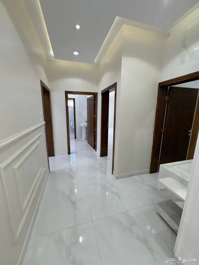 للبيع بالمحاله خلف حديقه المليون شقه دور أرضي بمدخل سياره 10