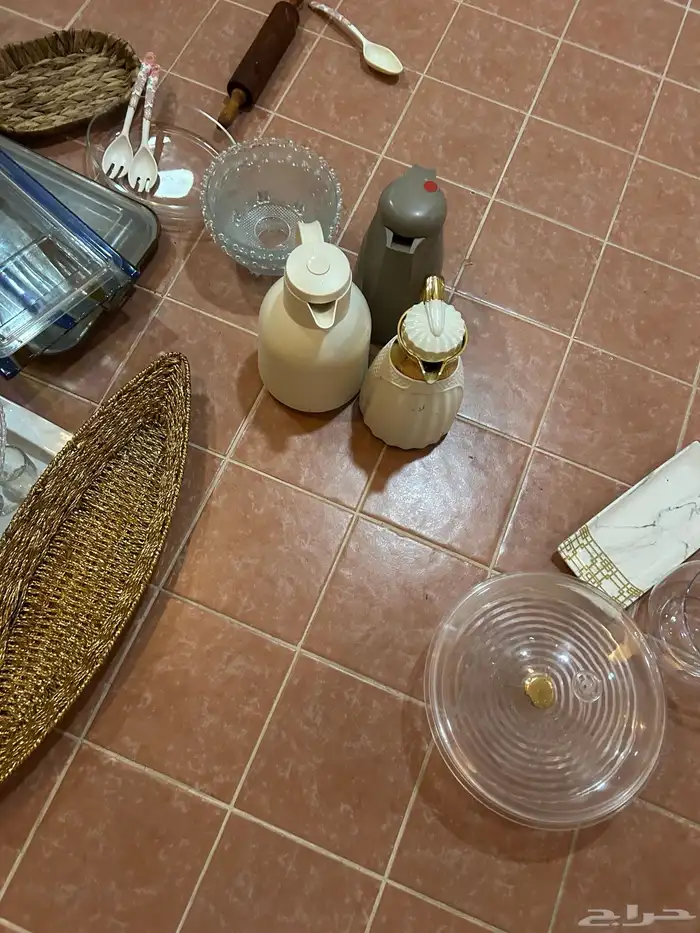 للبيع اواني مطبح 2