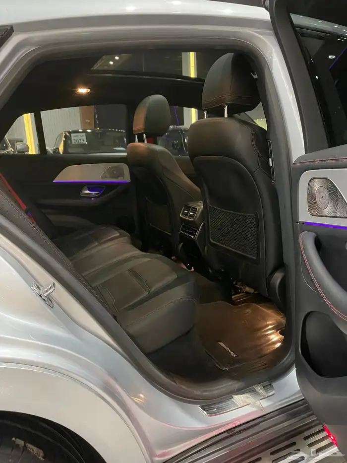 مرسيدس GLE53 فل اوبشن سعودى 2022 15