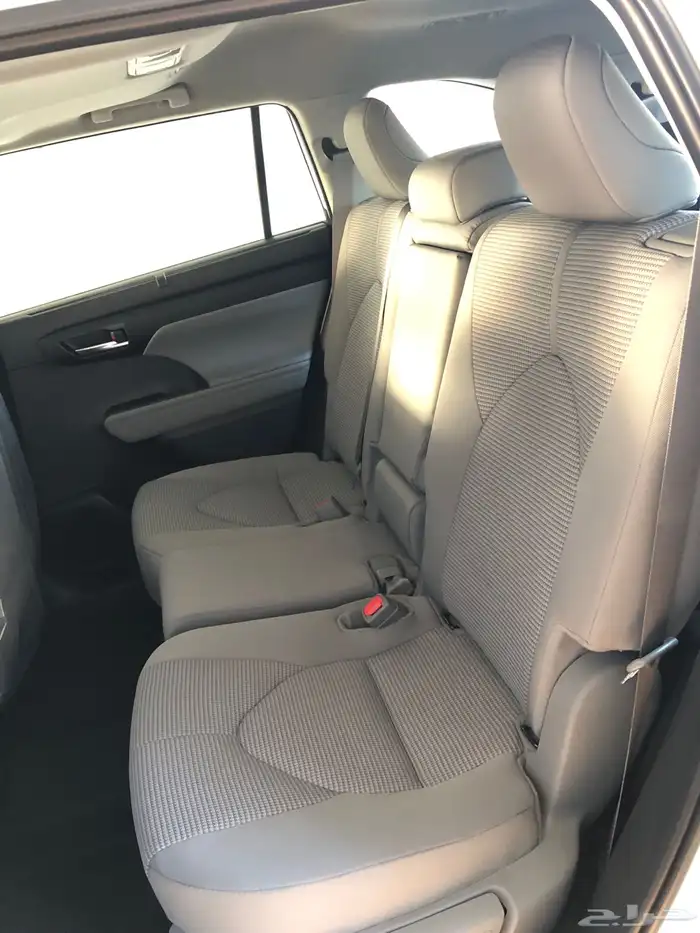 تويوتا هايلاندر GLE هايبرد 2025 9