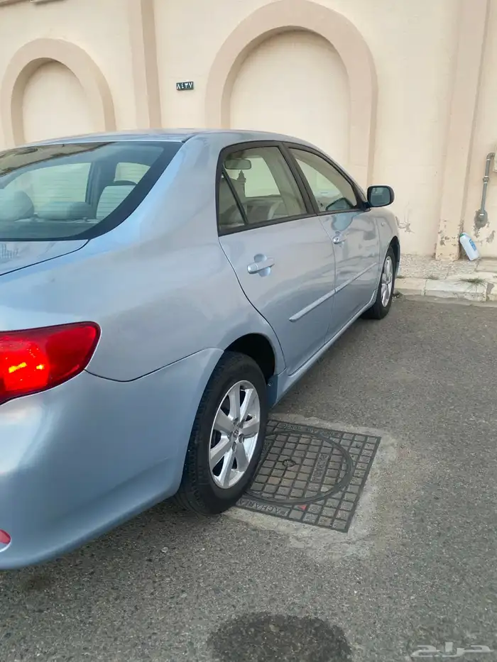 ( تم البيع )كورولا 2009 مخزن 72 الف كيلو قير عايدي 5