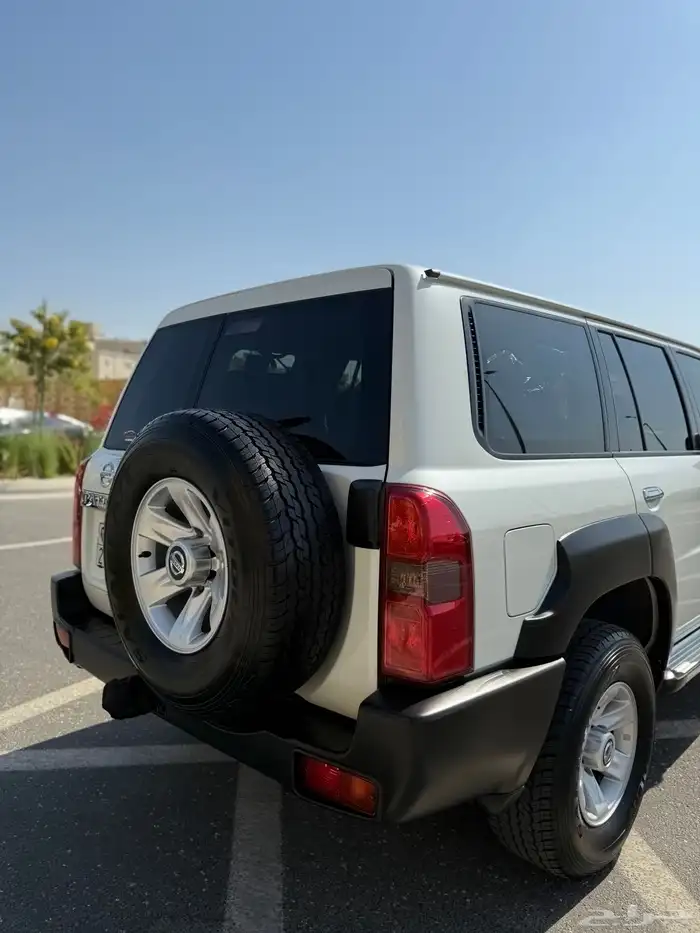 للبيع باترول فتك المديل 2020 عداد 100 16