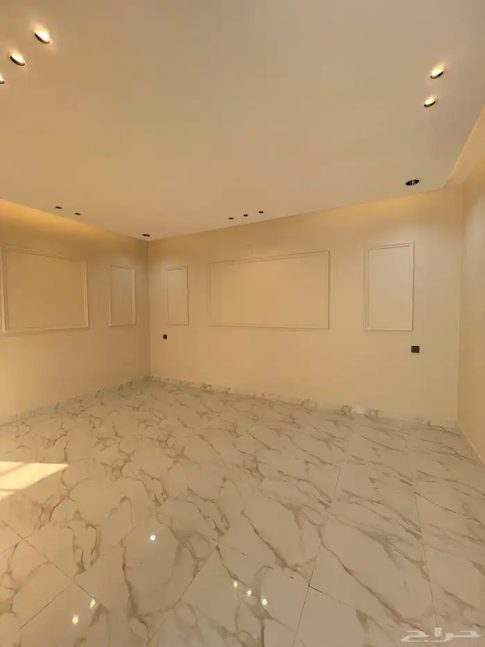 دور ارضي للبيع بمدخل سياره خميس مشيط حي النور بسعر 550 الف 4