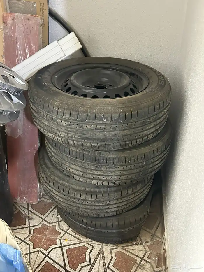 4 جنوط كامري حديد أستخدام قليل مع 3 كفرات جدد 2024-2023 0