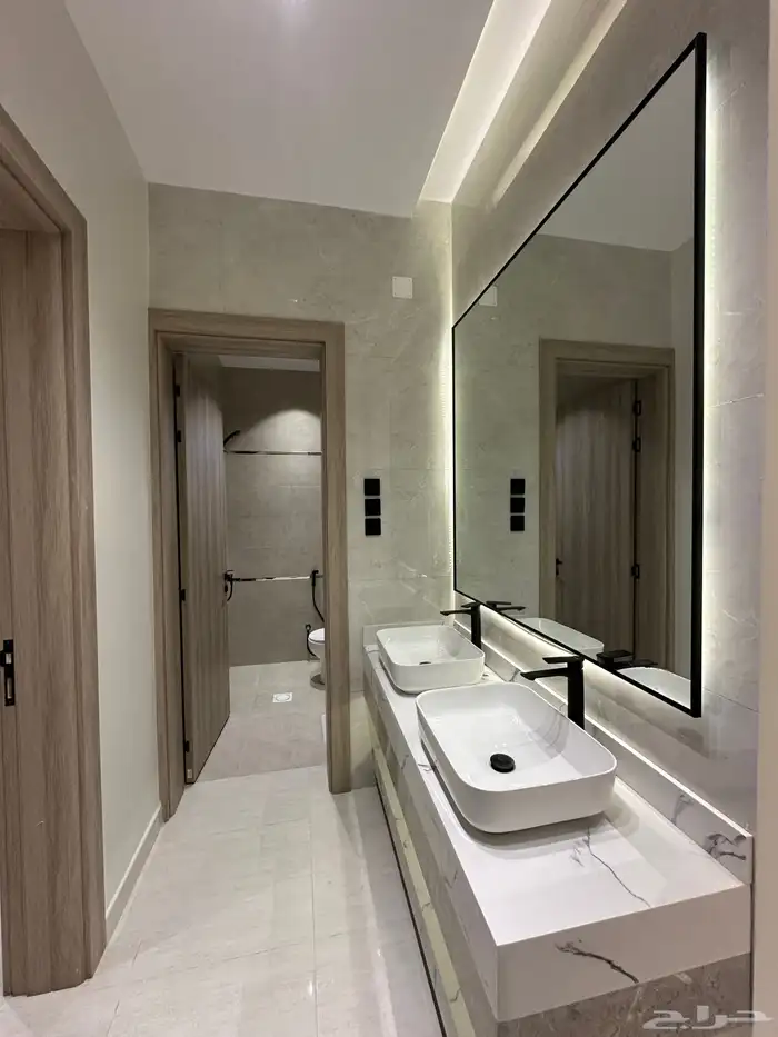 للبيع ارواف علويه جديده بحى النهضه احد رفيده 5