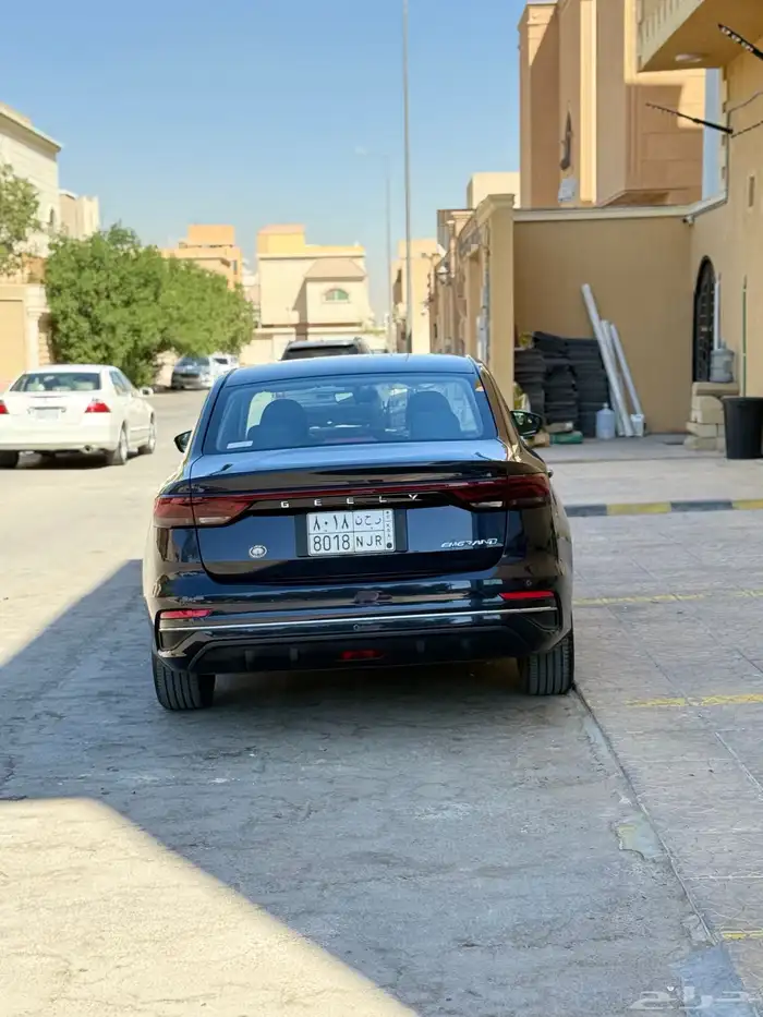 للبيع جيلي امجراند 2023 فل كامل 4