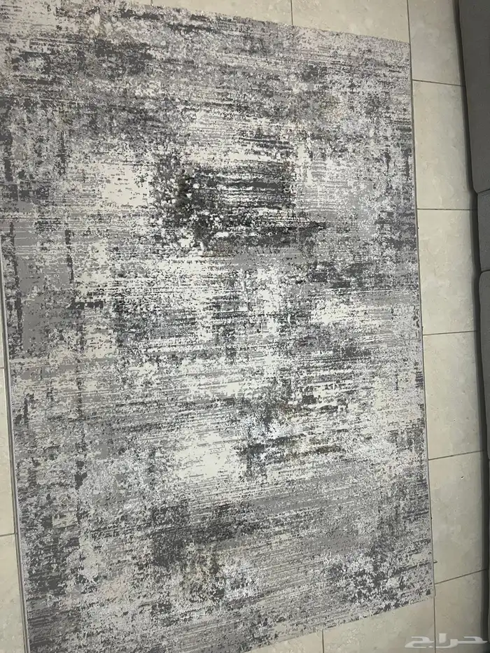 سجادة ممتازه وجديده 1 50  2 20 م 0