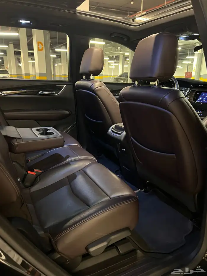 كاديلاك xt6 2020 24