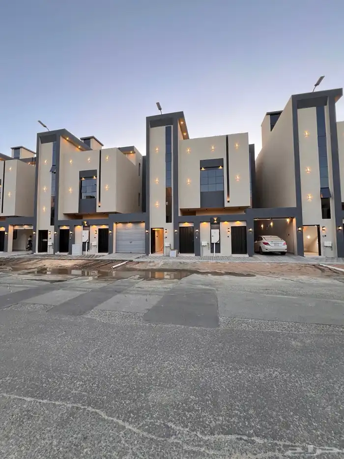 للبيع ادوار ارضيه خلف مستشفى السعودى الالمانى خميس مشيط 25