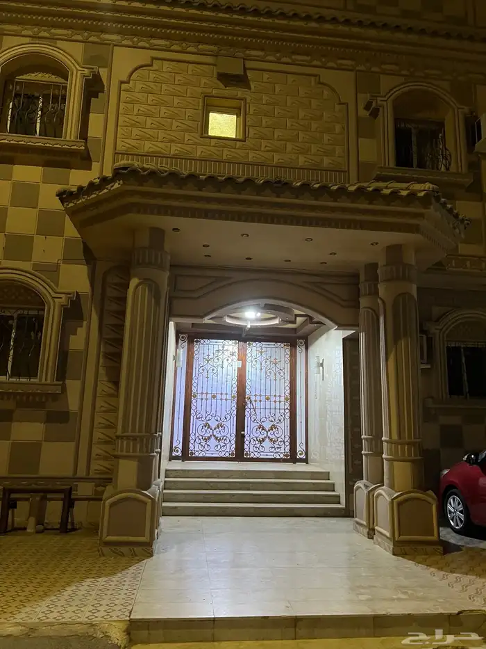 شقة 4 غرف 2 حمام وصاله ومطبخ خلف المستشفى العام بينبع 4