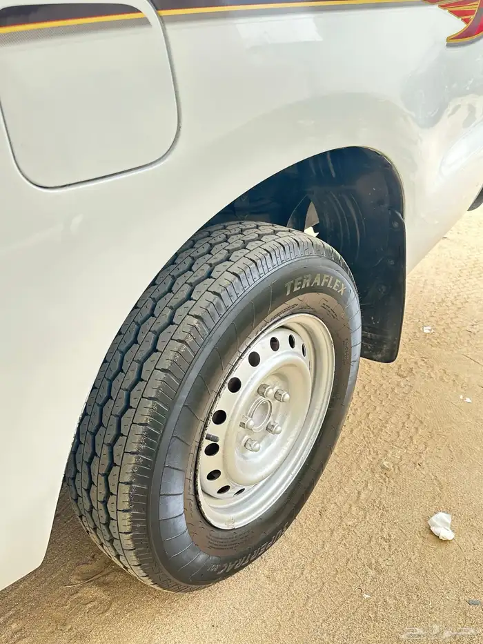 هايلوكس 2010 شد بلد يحمل لوحه مكرر 15