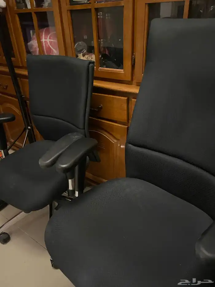 2 computer chairs 2