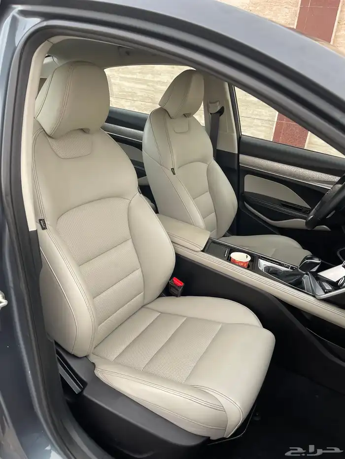 جيلي_بينراي_2022_نص فل_نظيف 65