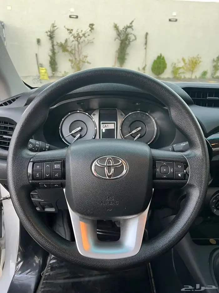 هايلوكس 2022 غماره بنزين (( مباع )) 17