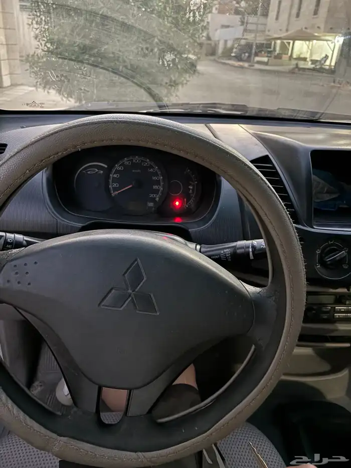 ونيت مستبيشي غمارتين 2008 5