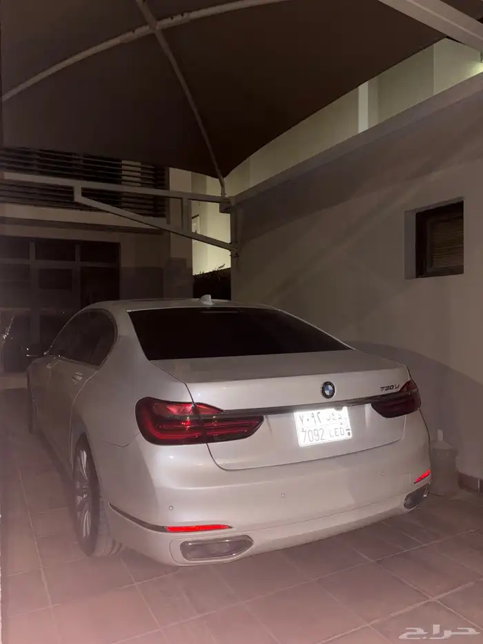 بي ام دبليو 730 3