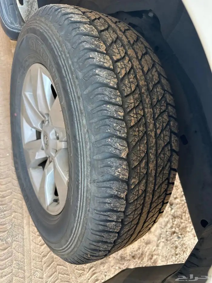 للبيع جيب برادو ديزل ابيض مديل 2021سعودي ماشي 224 4