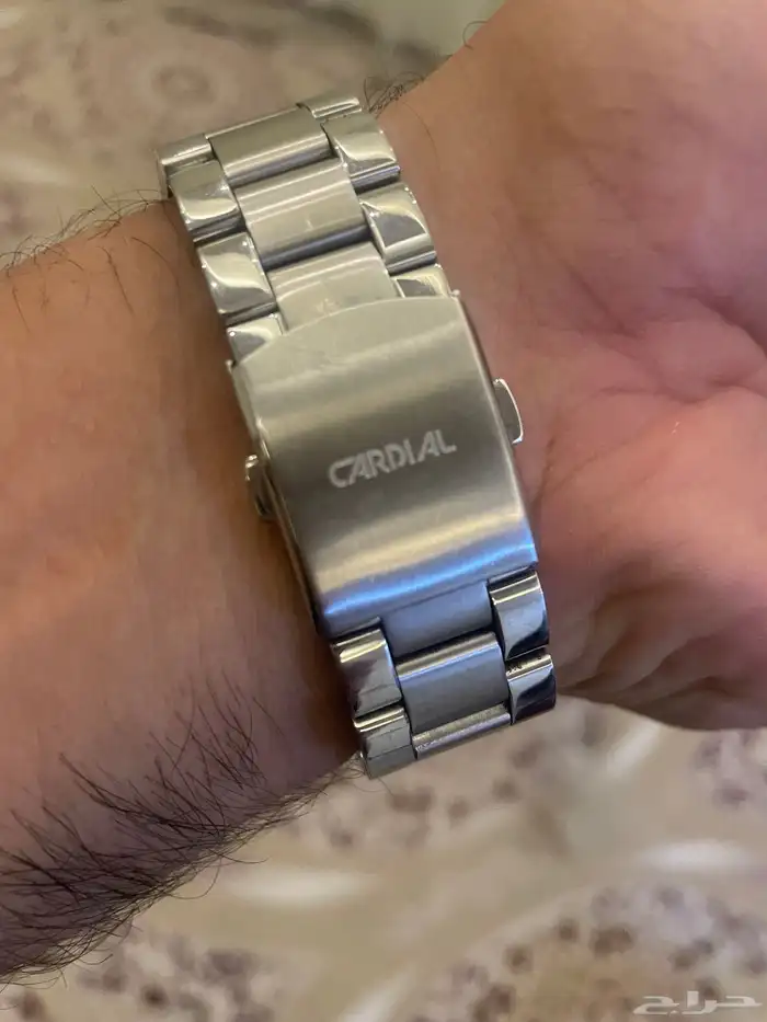 ساعة شبه جديده كارديال 2