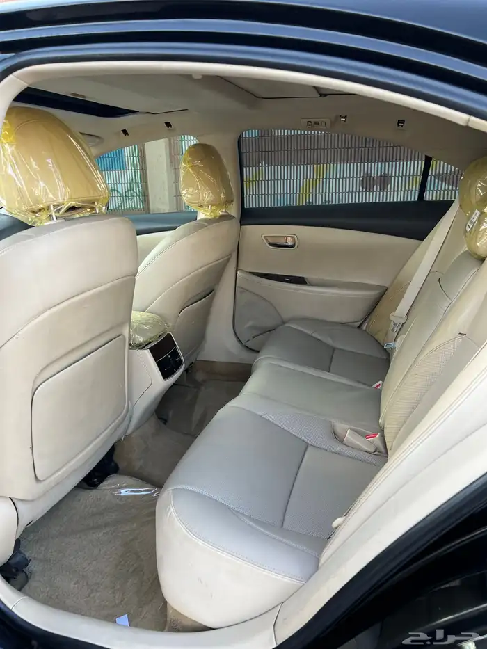 لكزس ES350 2011 10