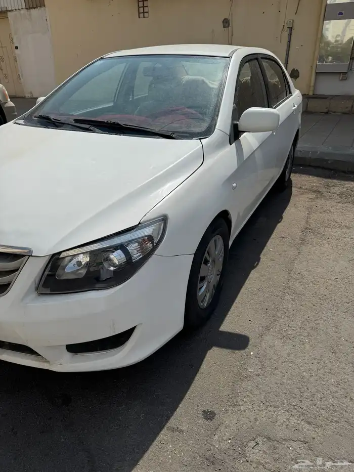 للبيع بي واي دي F3 0