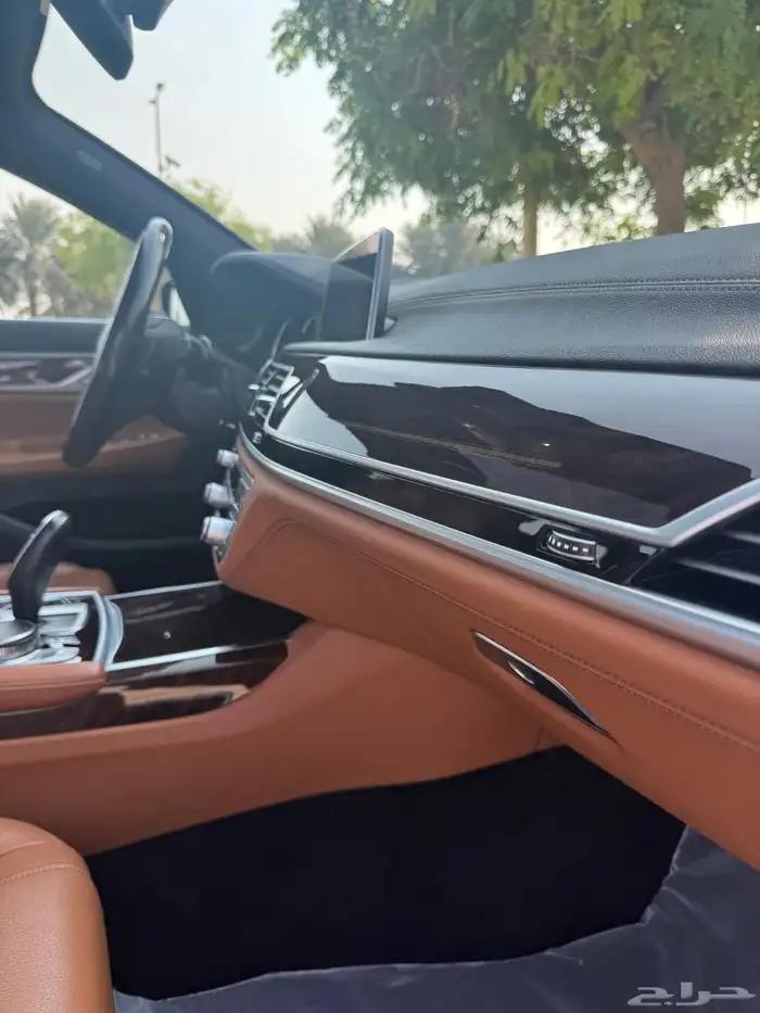 بي أم 2019 وكاله شرط الفئه السابعة 730Li 13