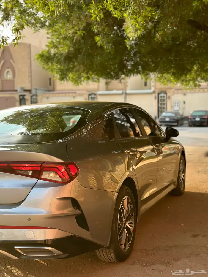 كيا k5 عداد 76 6