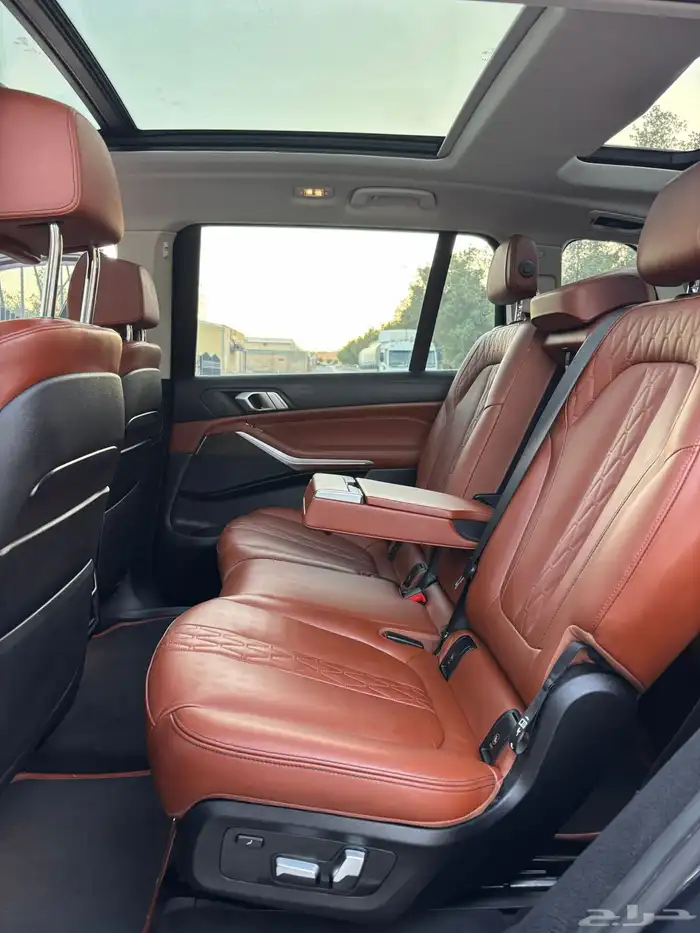 بي ام X7 2022 مالك اول 47