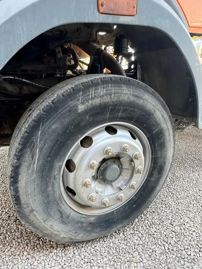 البي راس موديل 1995 بطاقة جمركية 5