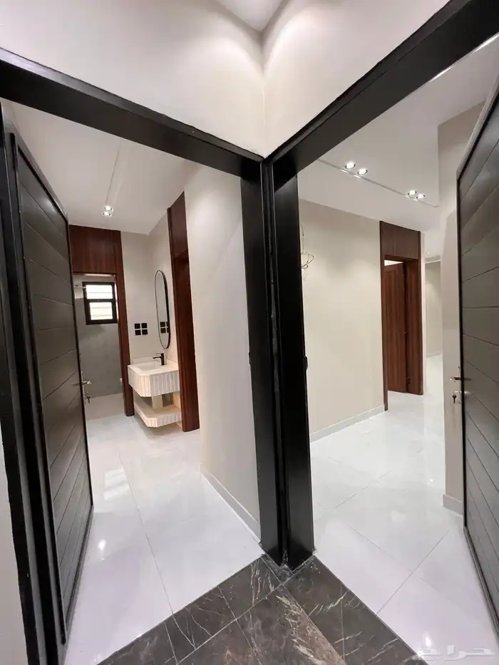 ادوار ارضيه وارواف علويه بالمحالة ابها قرب استاد المحالة 27