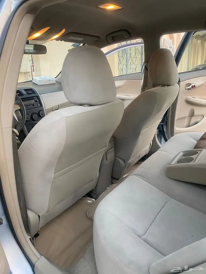 ( تم البيع )كورولا 2009 مخزن 72 الف كيلو قير عايدي 13