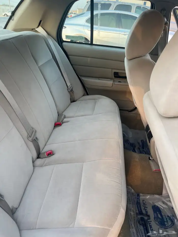 فيكتوريا للبيع 2012 23