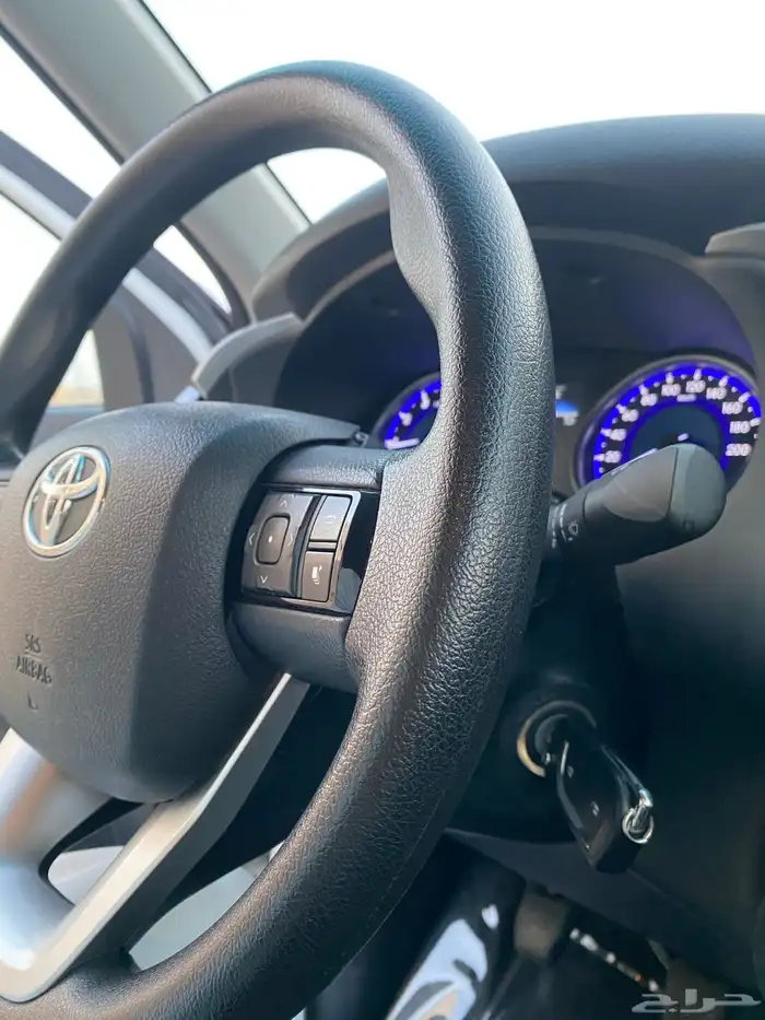 هايلوكس 2018 فل كامل وكاله ممشى 53الف مخزن بدون دبل 51