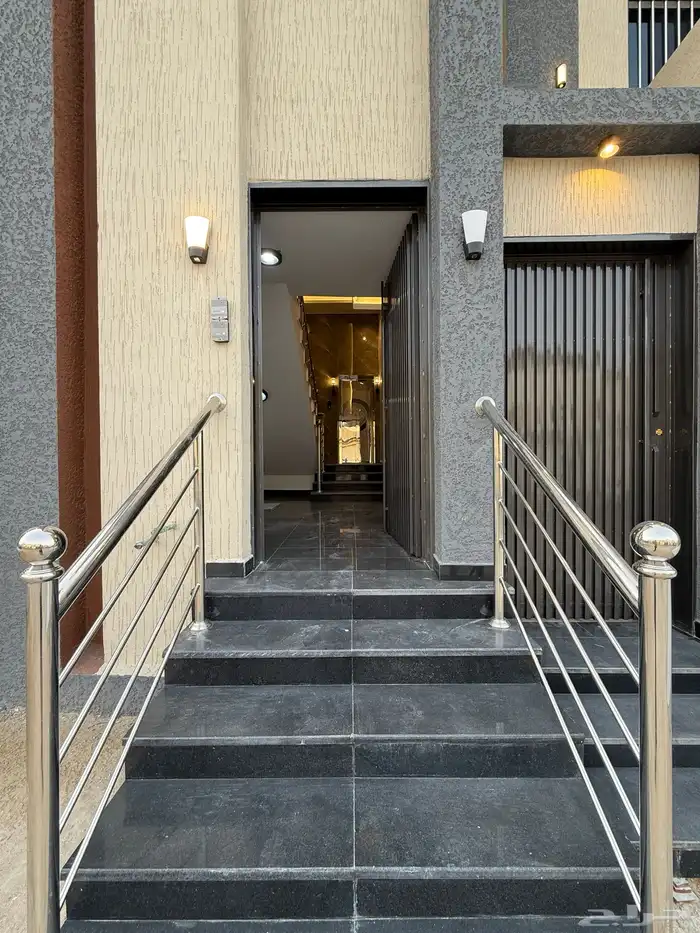 شقق ارضيه وعلويه تشطيب مودرن خميس مشيط دره الموسي 21