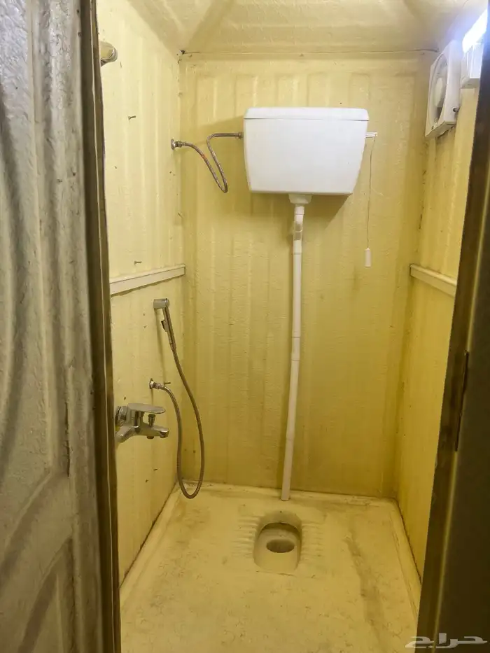 حمام مخيم حالة ممتازة 0