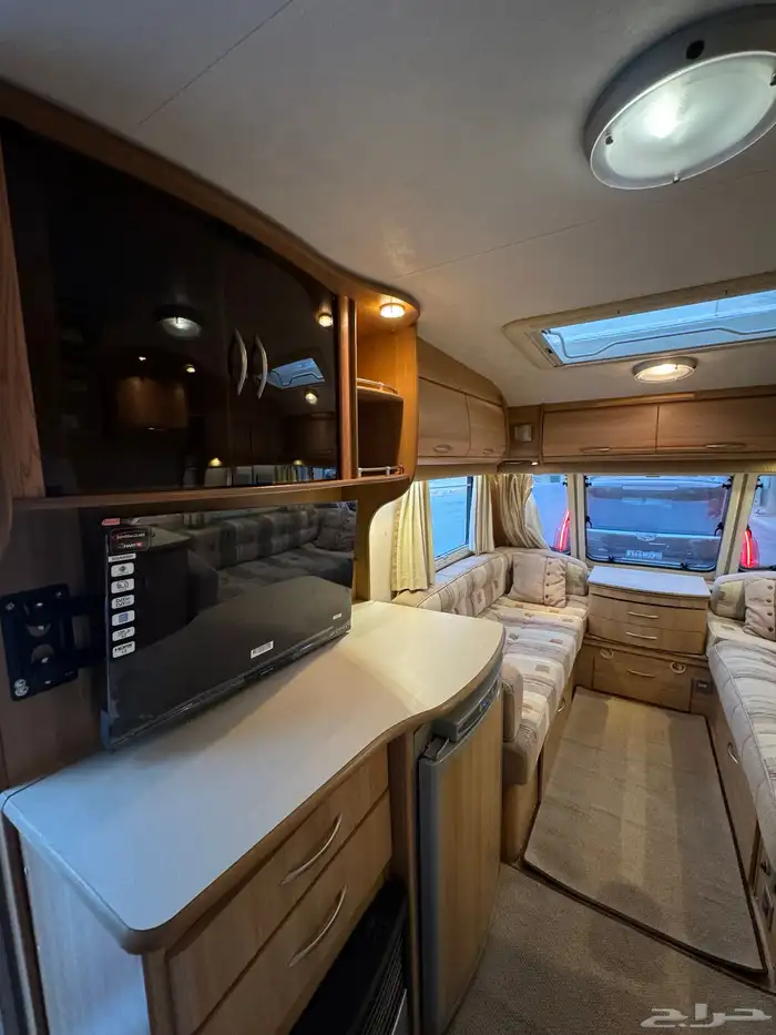 كرفان اوربي 5 متر ونص ( نظيف جدا ) 21