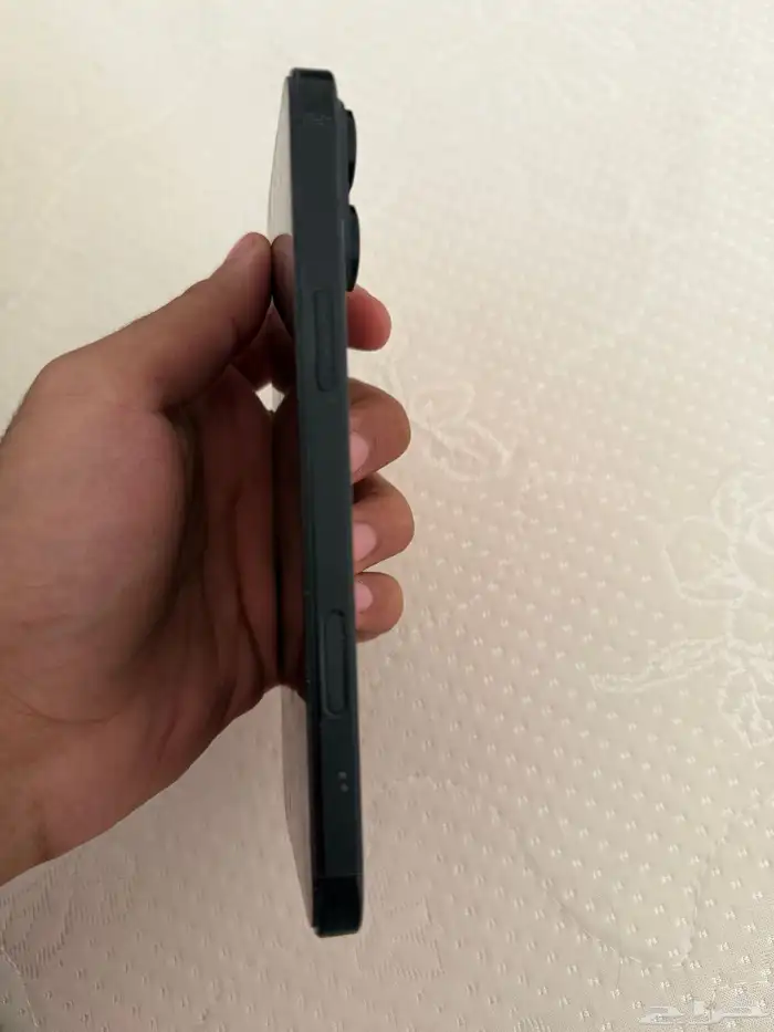 ايفون 16 برو ماكس 256 اسود 4