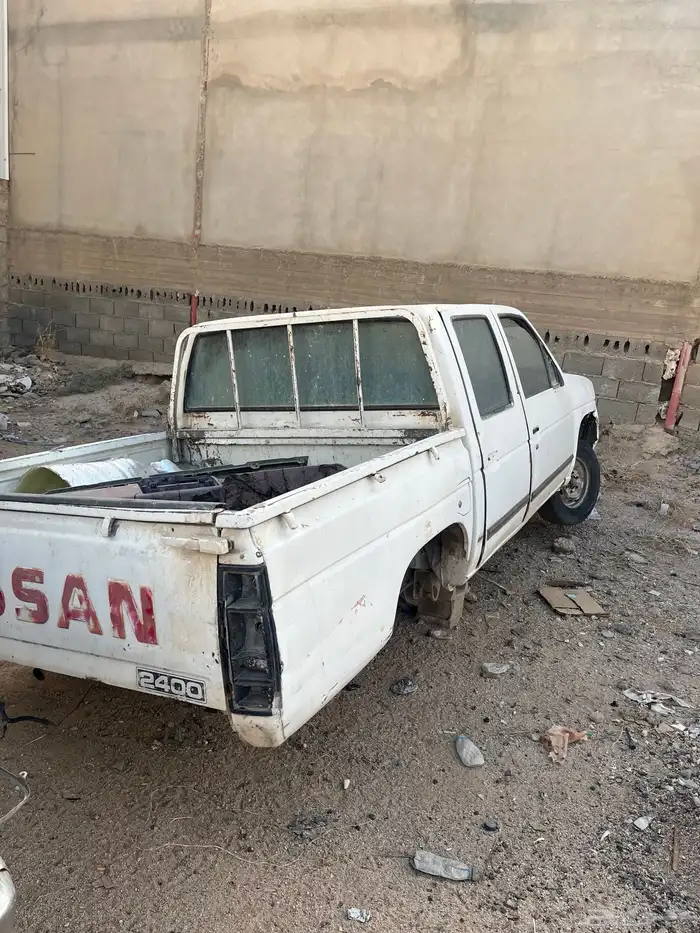 للبيع قطع غيار 3